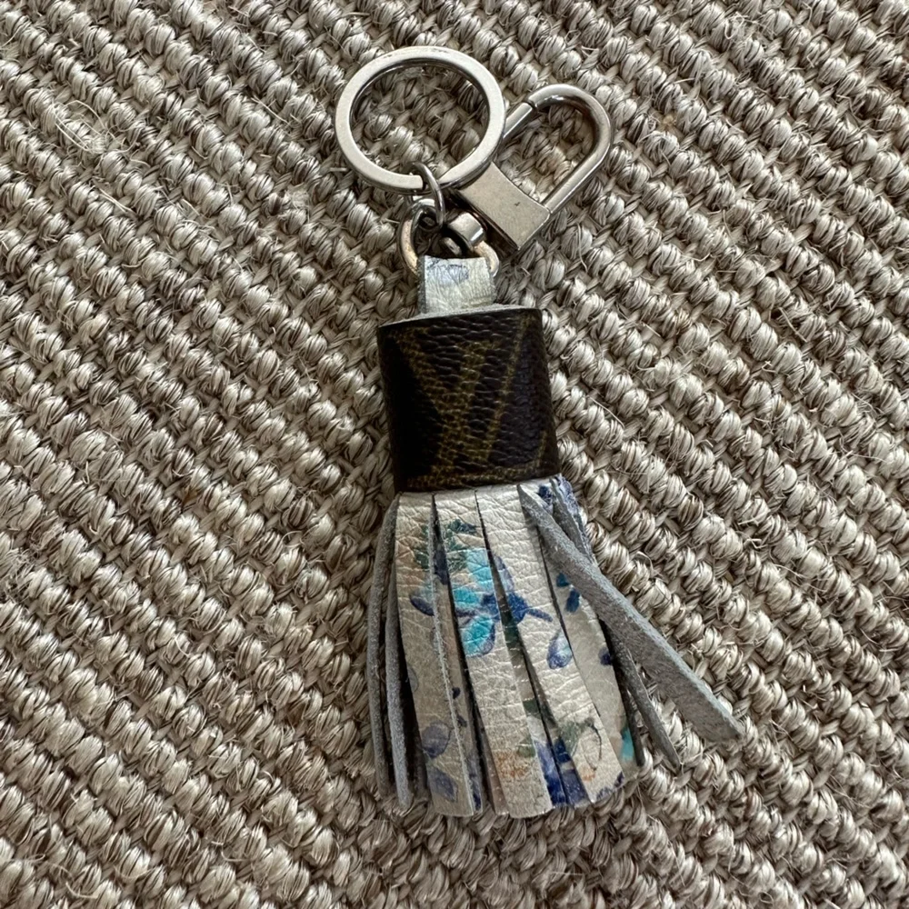 Women’s Keychain
